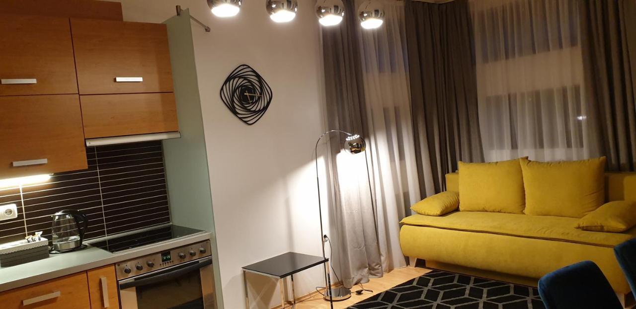 Grand Paradise Apartman Miskolc Exterior foto
