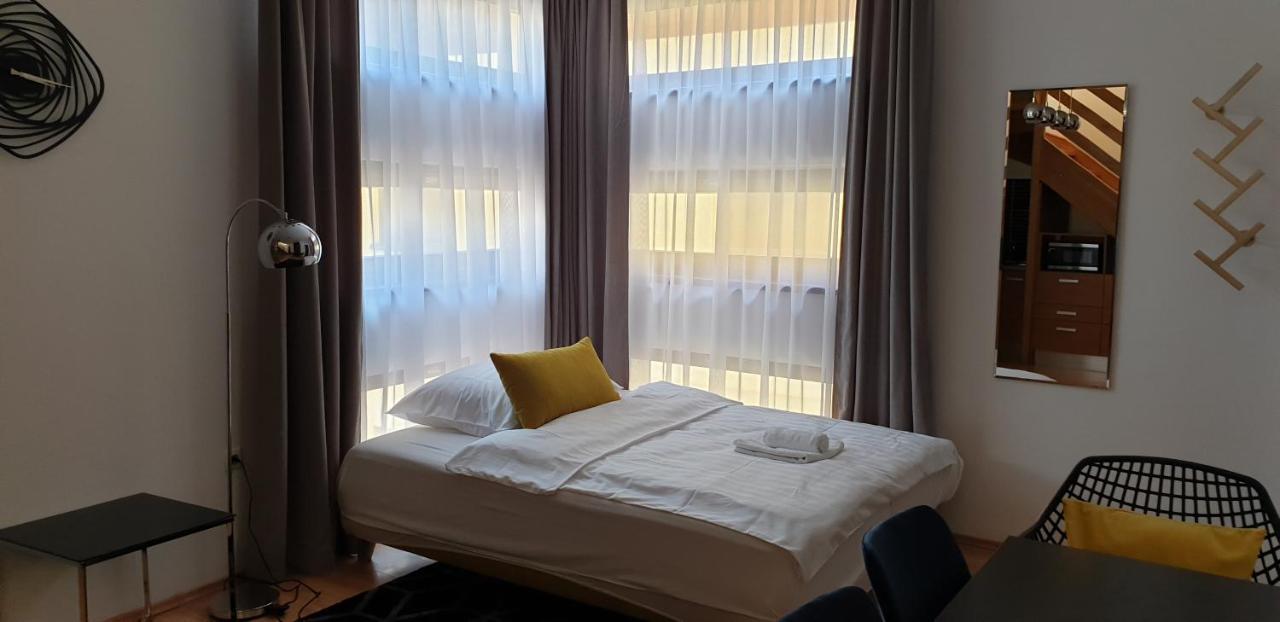 Grand Paradise Apartman Miskolc Exterior foto