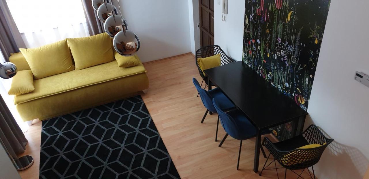 Grand Paradise Apartman Miskolc Exterior foto